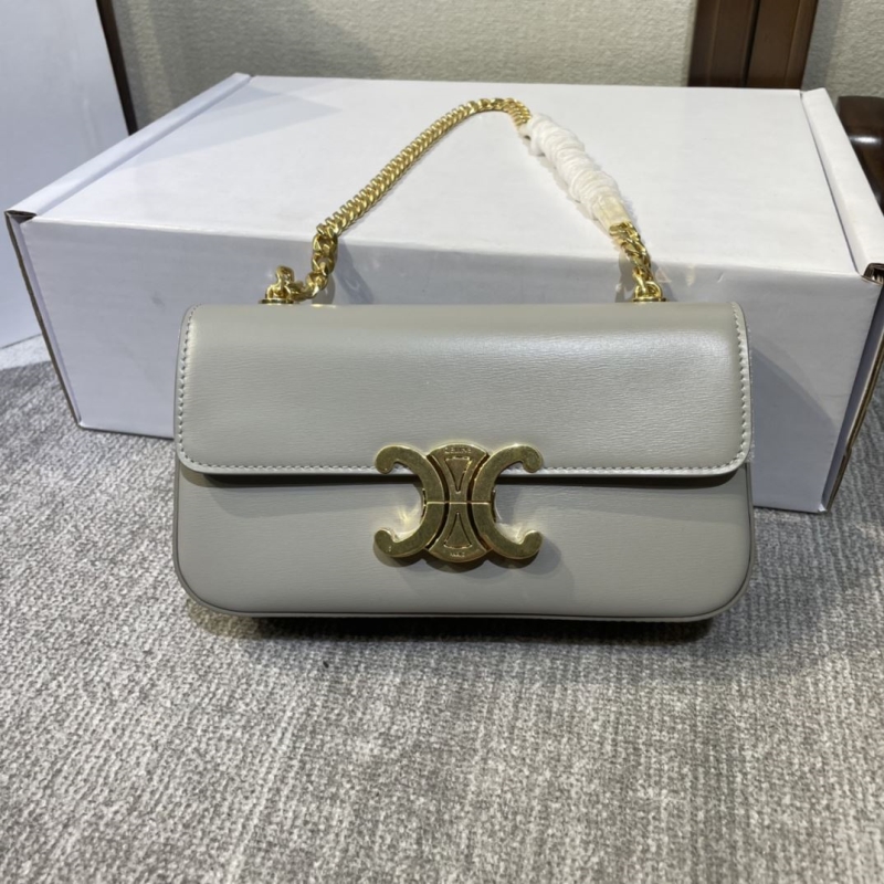Ce1i*e triomphe bags
